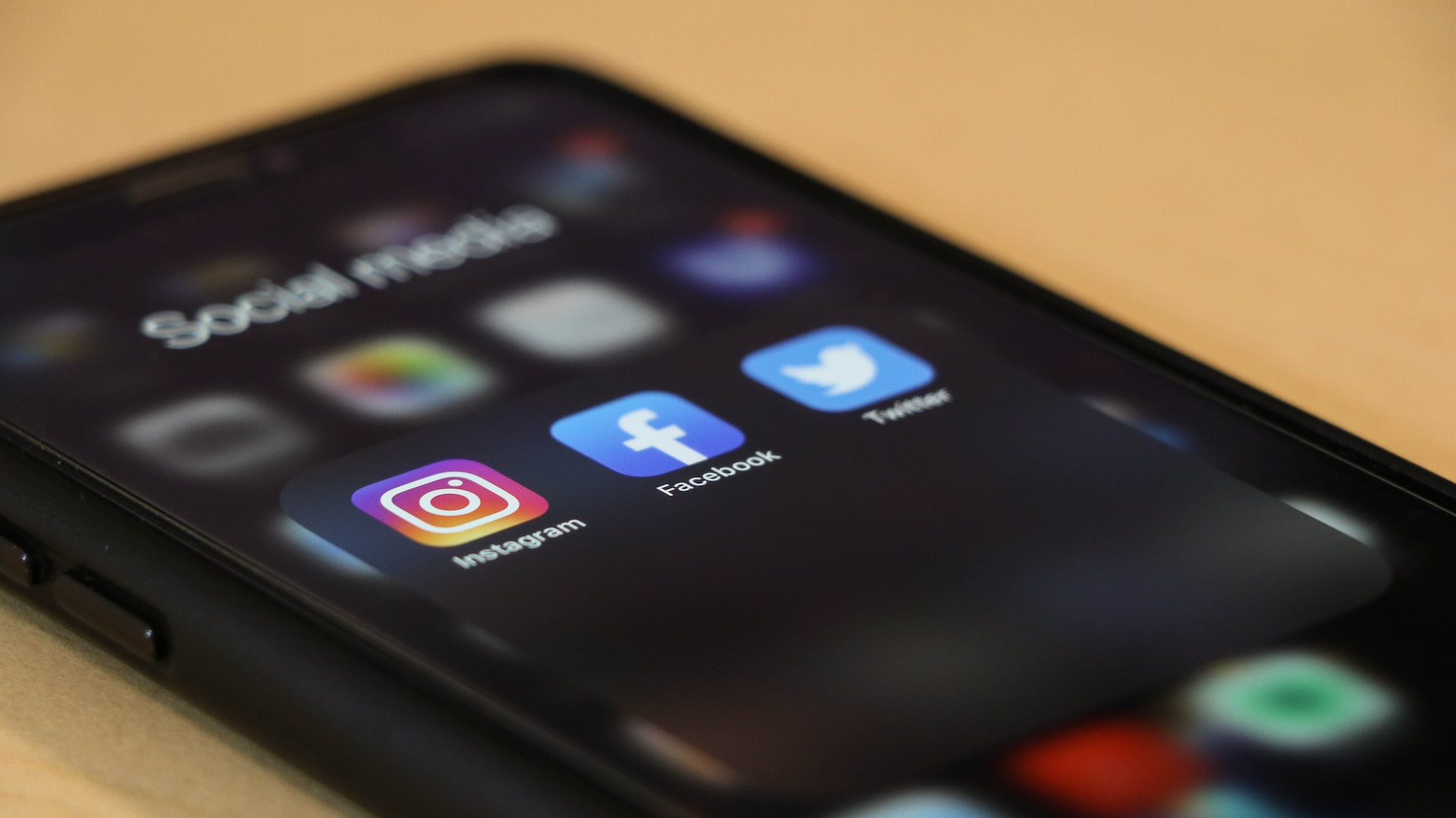 Impulsa a tu empresa: La Importancia de tus Contenidos en Redes Sociales